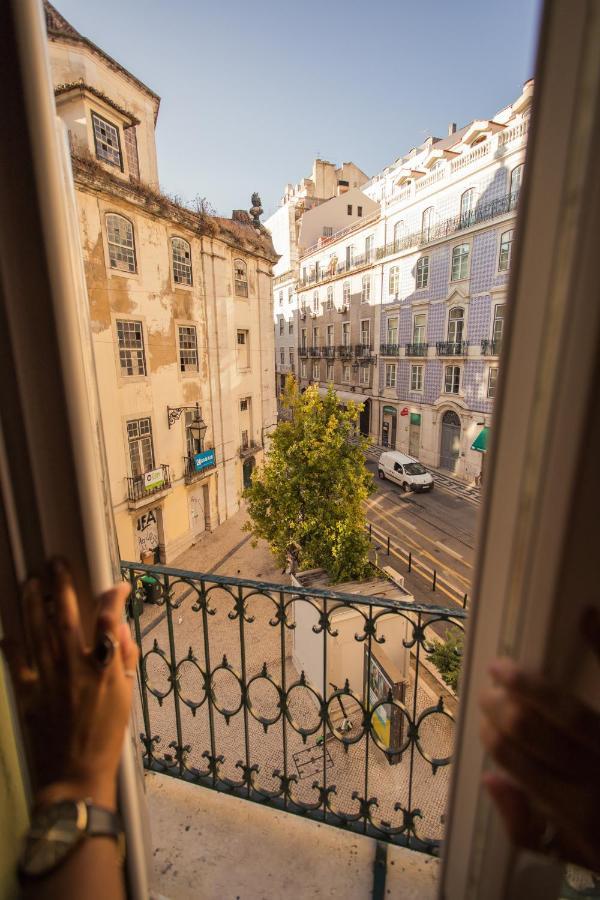 Home Lisbon Hostel Exterior photo